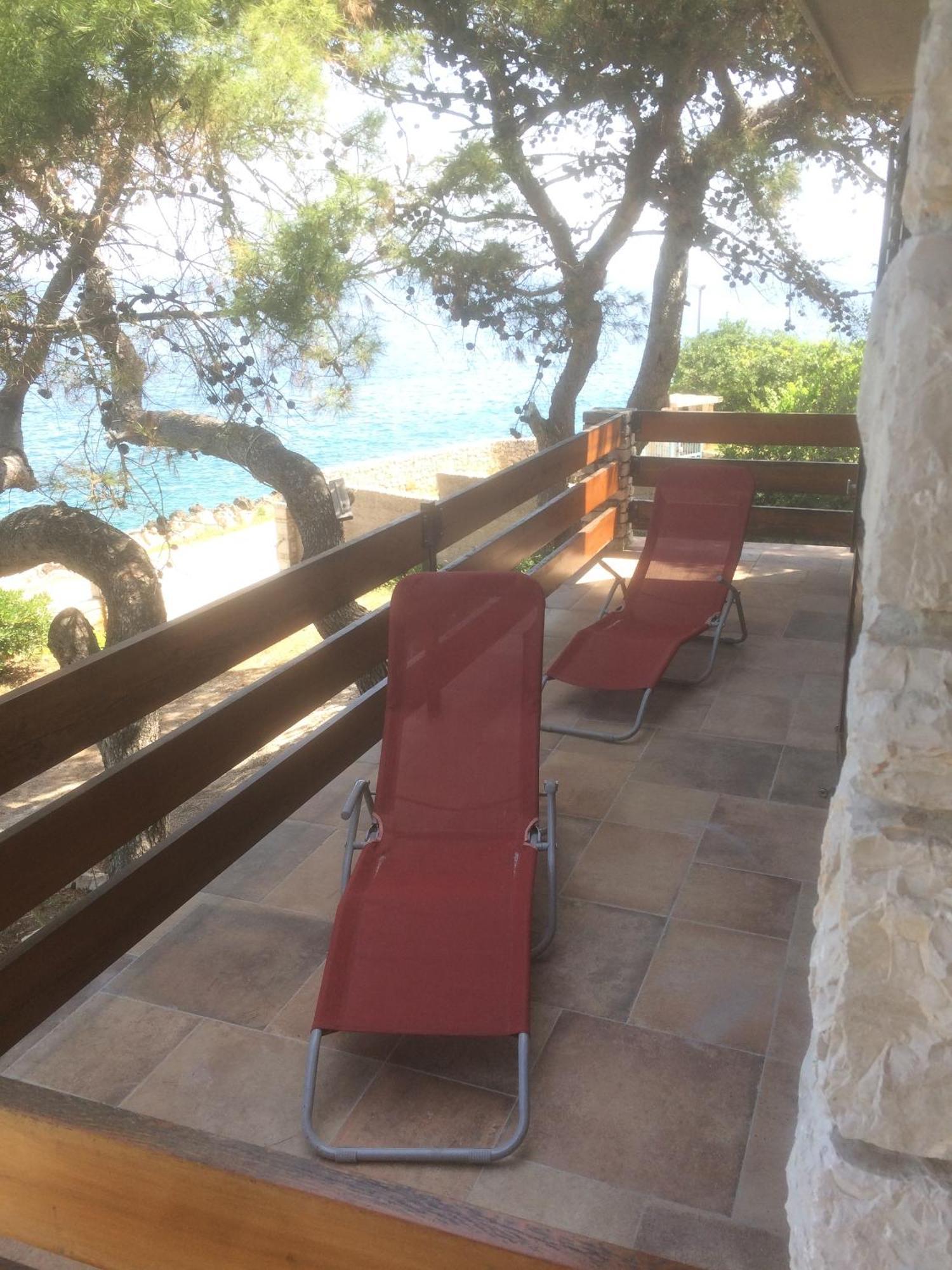 Apartments By The Sea Stomorska, Solta - 5190 Ngoại thất bức ảnh